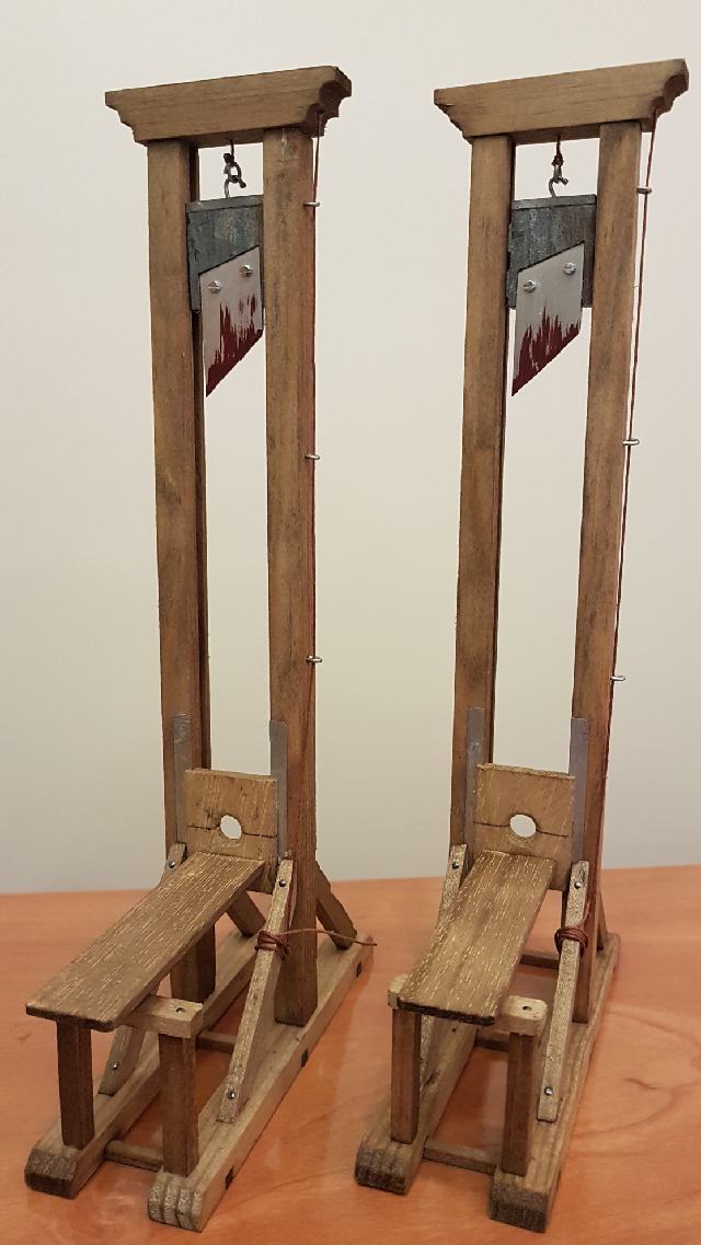 Miniature Guillotine | 100% Handmade and functional