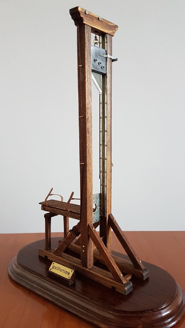 Miniature Guillotine | 100% Handmade and functional