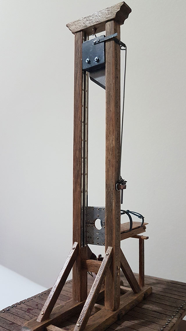 Miniature Guillotine | 100% Handmade and functional