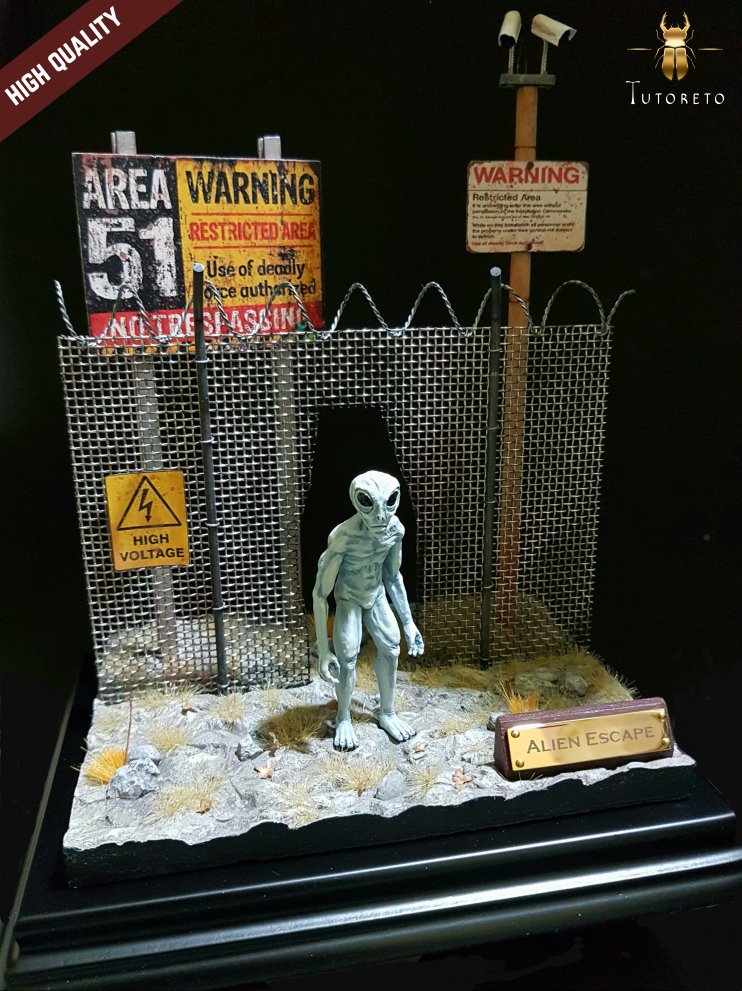 alien escape diorama