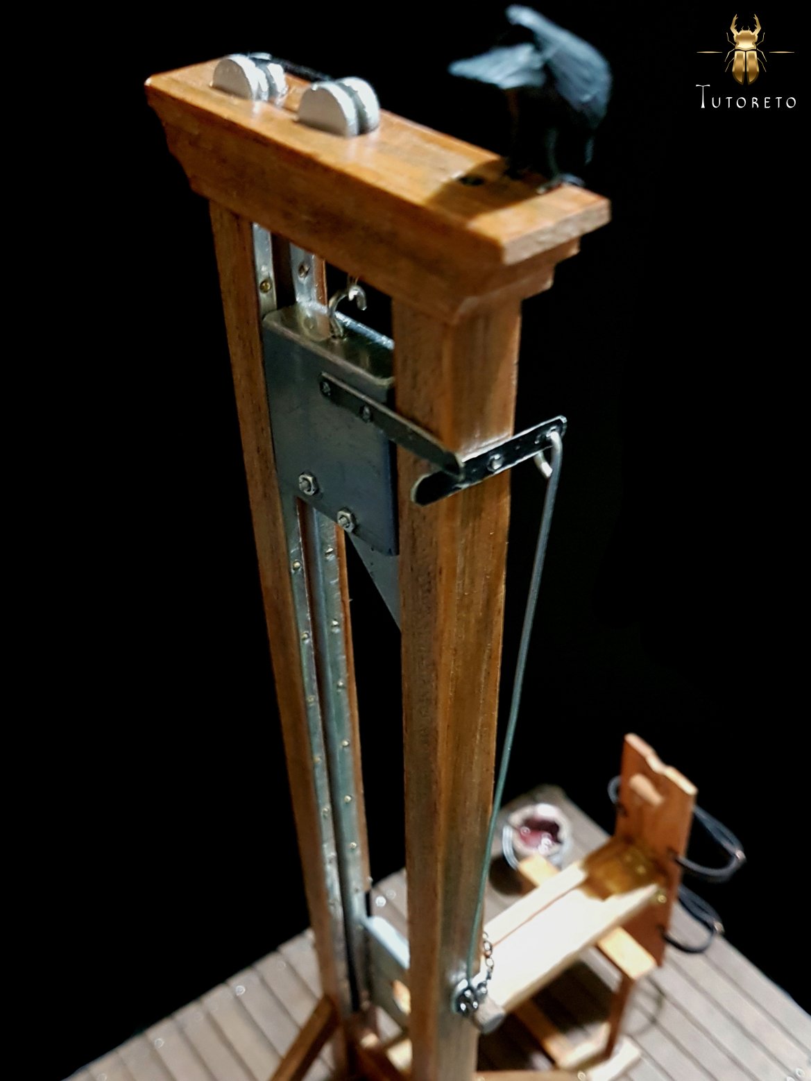 french guillotine model