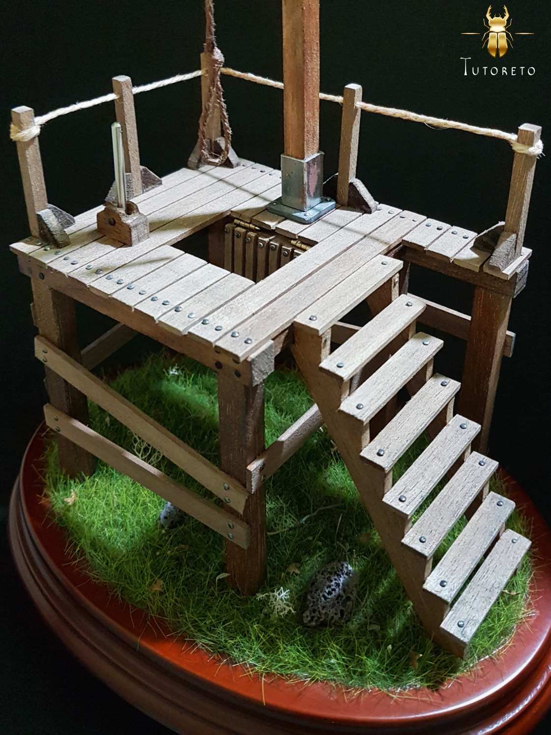 mini gallows model